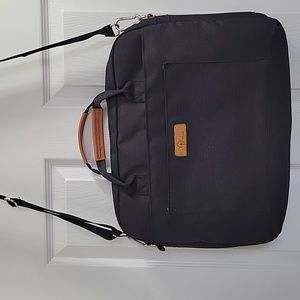 E-Tree 15" Shockproof Padded Laptop Case Messenger Bag. Removable Padded Strap